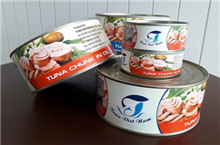 Tuna Solids or Chunks In Oil